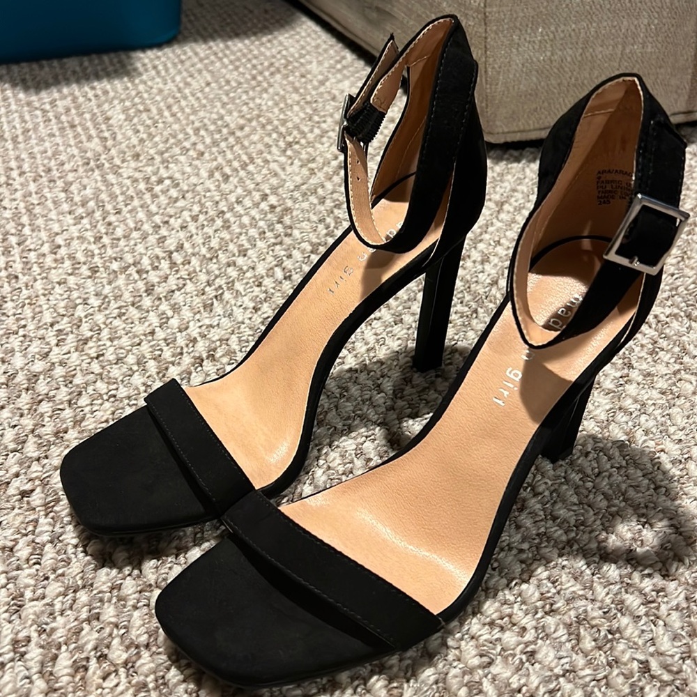 Black Madden Girl ankle strapped 3 inch heels. Size 9